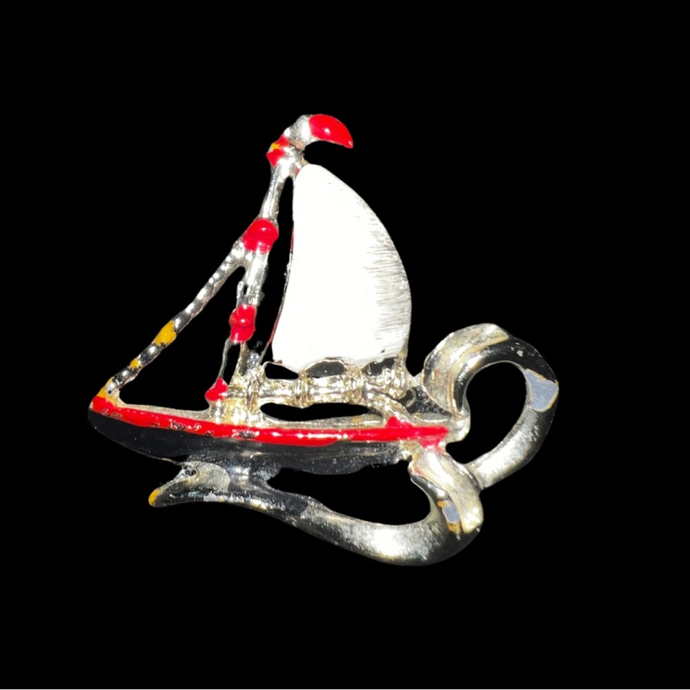 Sailing Serenade Brooch